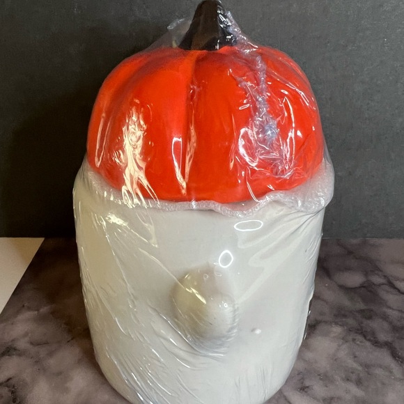 Halloween Ceramic Boo Ghost Mug with Pumpkin Topper Lid + Witch Broom Spoon - Picture 7 of 8